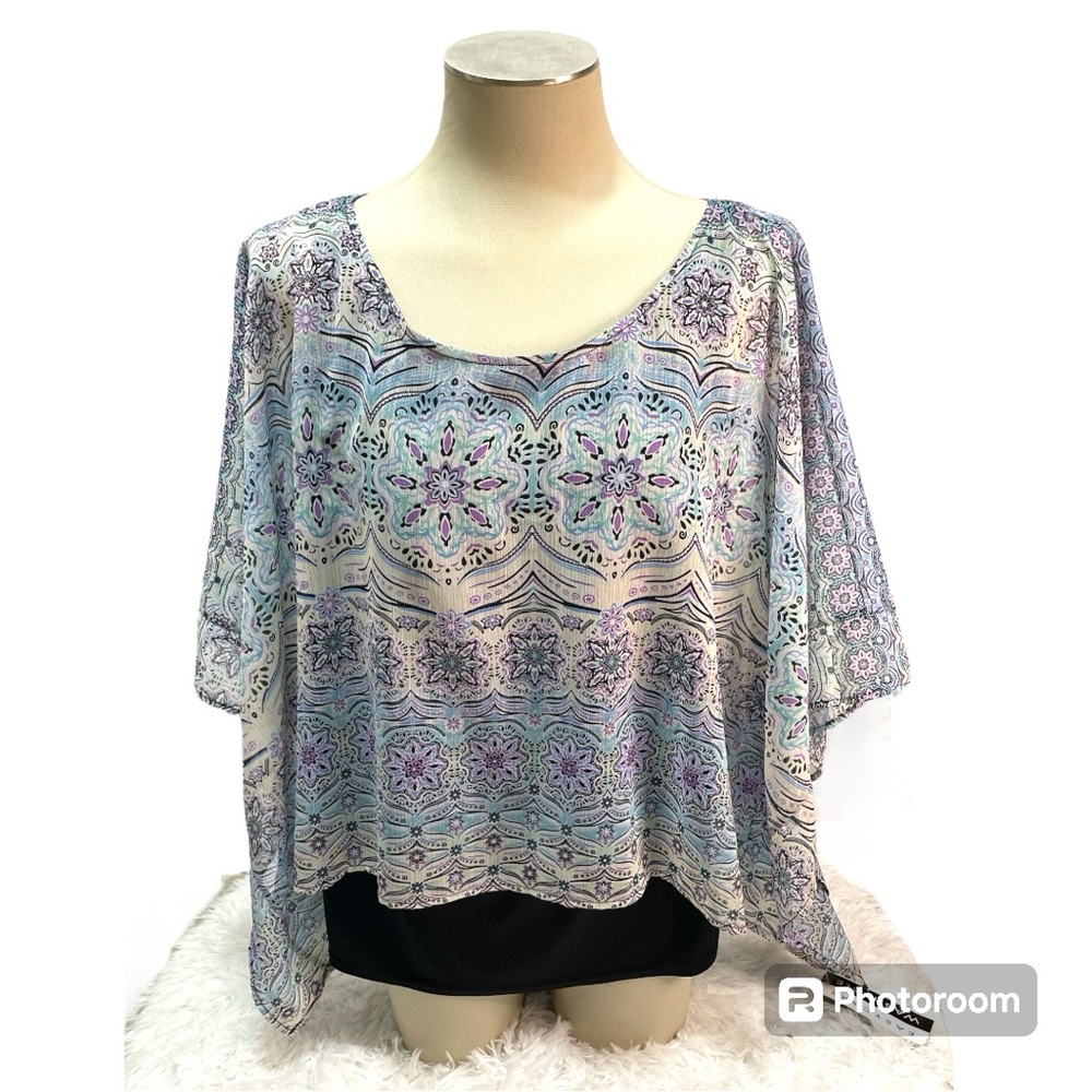 NWT Sara Michelle Floral Medallian Layered Batwing Flutter Sleeve Size 1X
